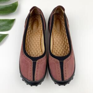 Privo Clarks Loafers Red Brown Leather Slip On Comfort Shoes Women's 6 Casual